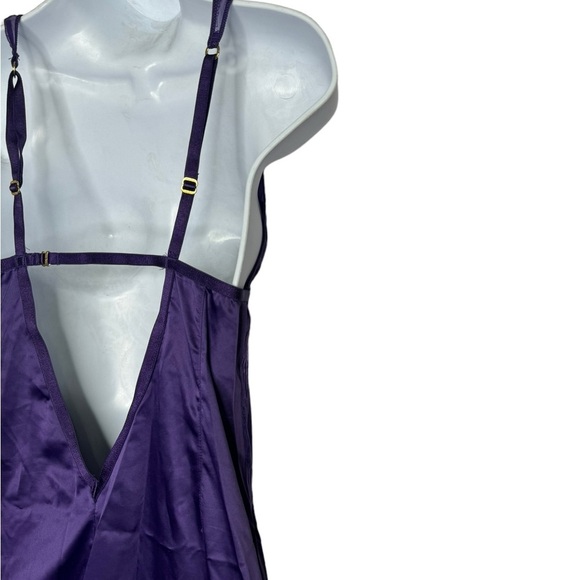 Victoria's Secret Very Sexy Purple Satin Chemise medium - Picture 5 of 8